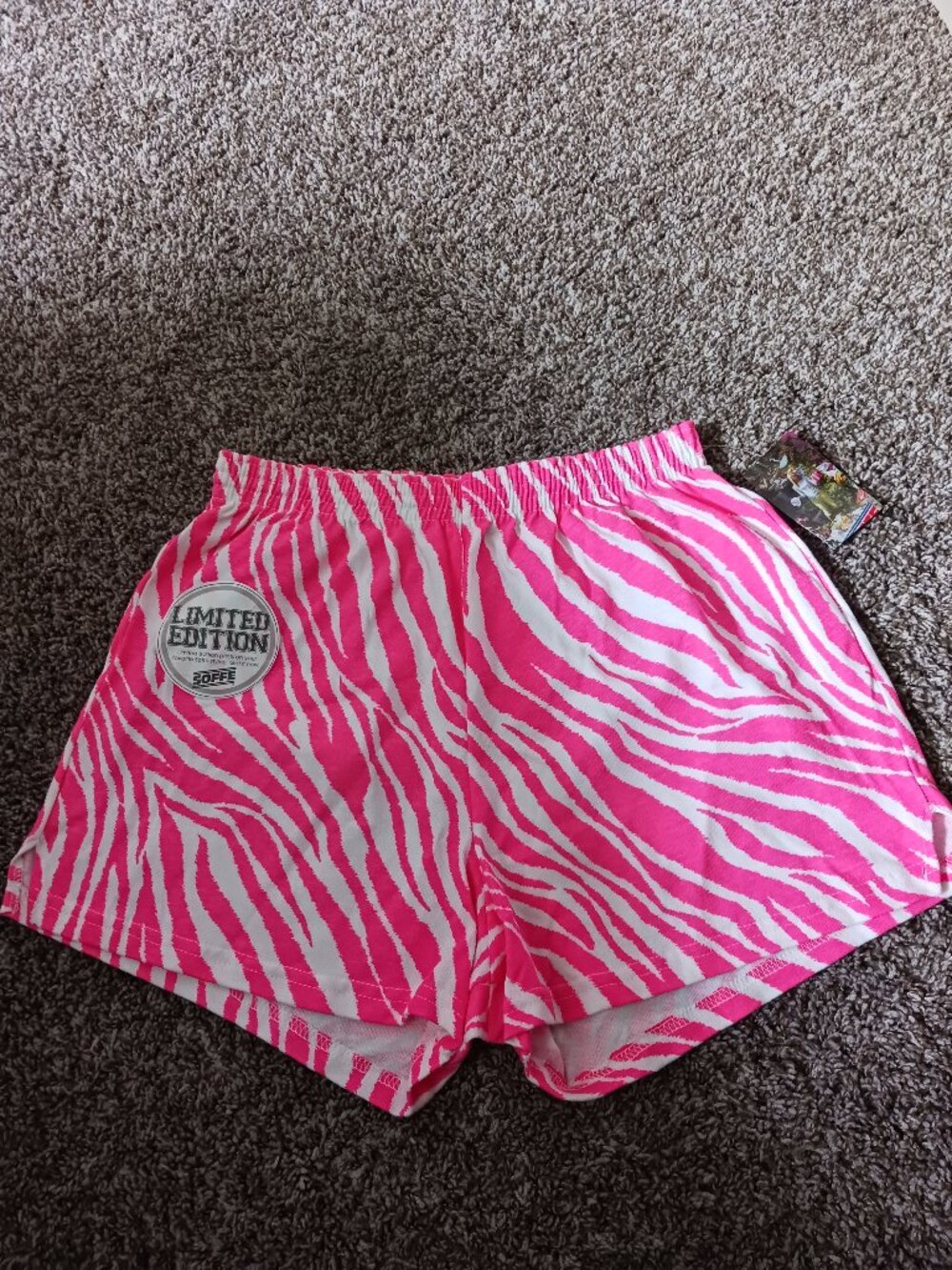 NWT SOFFE Women's shorts L